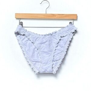 🌻NEW w/tags Isabella Rose White Eyelet Maui Bikini Swim Bottom Size Medium